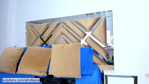 Snapshot of afro_happy__06 chatting on 12.16.25 Jheremy and leeryc online show from 12.16.25