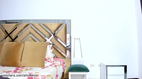 Snapshot of afro_happy__06 chatting on 12.23.25 Jheremy and leeryc online show from 12.23.25