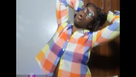 Leah online show from 01.14.25