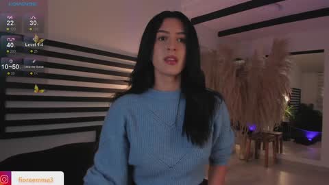 Snapshot of afrodita__25 chatting on 01.05.25 Emma online show from 01.05.25