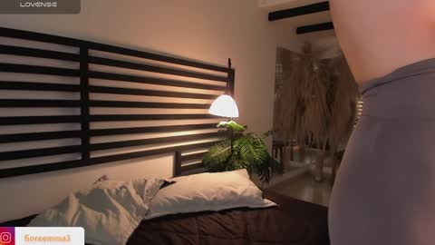 Snapshot of afrodita__25 chatting on 01.23.25 Emma online show from 01.23.25