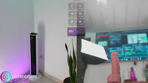 Snapshot of afrodita_p_ chatting on 12.20.25 Afrodita P online show from 12.20.25