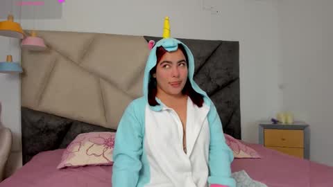 Snapshot of afroditavega chatting on 03.29.26 online show from 03.29.26