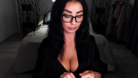 Afro online show from 11.06.25