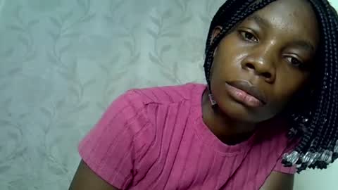 pink  and josphen online show from 01.28.25