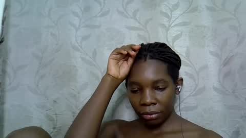 pink  and josphen online show from 03.01.25