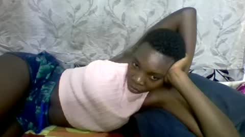 pink  and josphen online show from 03.08.25