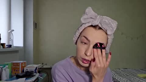 Lily online show from 07.09.26