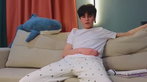 Mark online show from 03.12.26