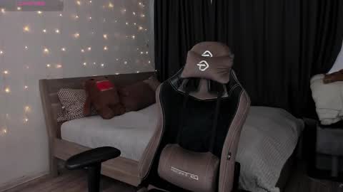 Eva online show from 01.27.25