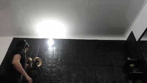 Snapshot of agata_darkness chatting on 12.29.24 Miss Agata online show from 12.29.24