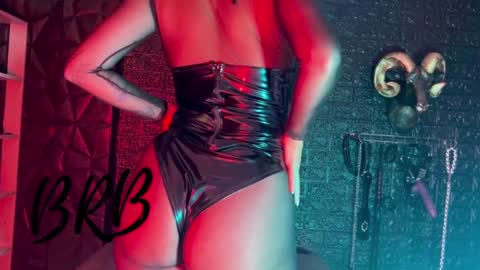 Snapshot of agata_darkness chatting on 01.04.25 Miss Agata online show from 01.04.25