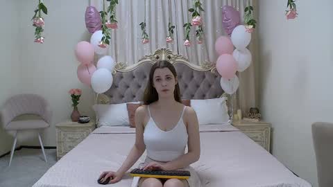 Agata Aisitt online show from 03.12.25