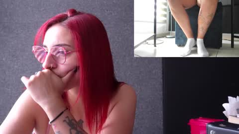 Agata Collinss online show from 12.18.25