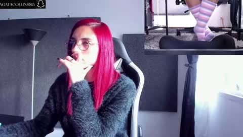 Agata Collinss online show from 04.22.26