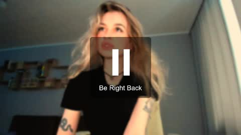 Snapshot of agatahowak chatting on 05.11.26 Arina online show from 05.11.26