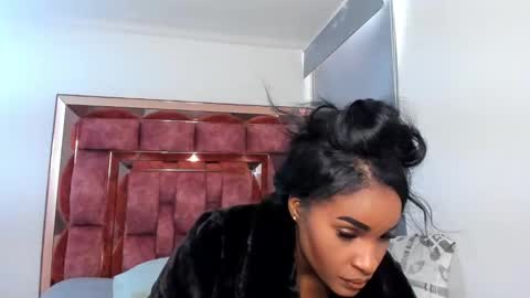 Snapshot of agatha_morrison1 chatting on 01.05.25 Agatha online show from 01.05.25