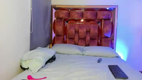 Snapshot of agatha_morrison1 chatting on 02.09.25 Agatha online show from 02.09.25