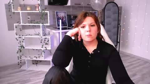 agathaagnia online show from 05.30.26