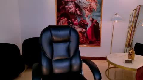 Agatha online show from 04.08.26