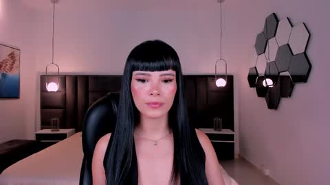 Agatha online show from 04.13.26