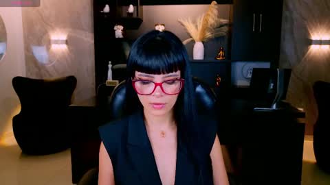 Agatha online show from 06.24.26