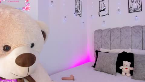 Agatha Owens online show from 03.31.26