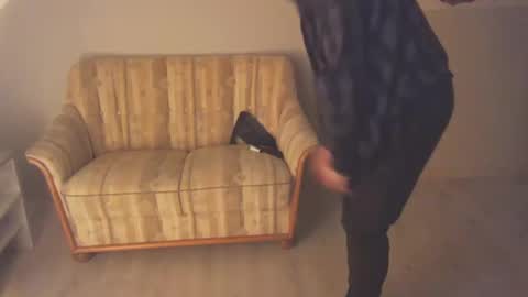 agin17 online show from 12.09.24