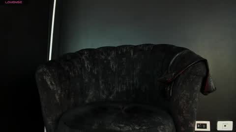 agnes_jones online show from 02.24.25