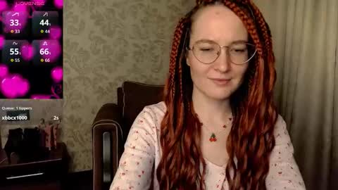 Snapshot of agnesgraham chatting on 09.16.25 Agnes online show from 09.16.25