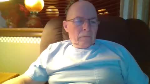 aguynrkfrd online show from 12.03.24