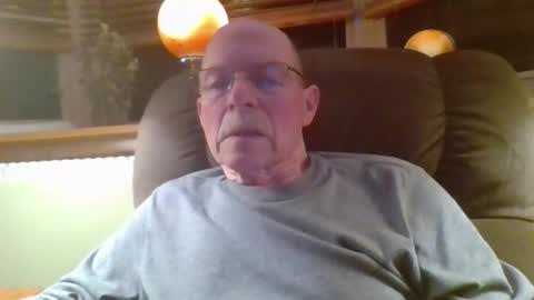 aguynrkfrd online show from 12.03.25