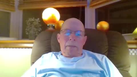 Snapshot of aguynrkfrd chatting on 04.25.26 aguynrkfrd online show from 04.25.26