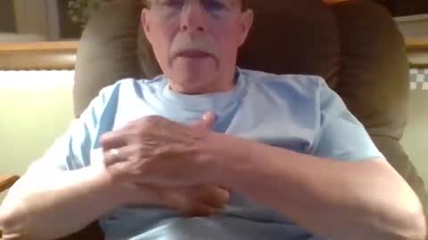 Snapshot of aguynrkfrd chatting on 05.11.26 aguynrkfrd online show from 05.11.26