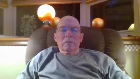 Snapshot of aguynrkfrd chatting on 05.24.26 aguynrkfrd online show from 05.24.26
