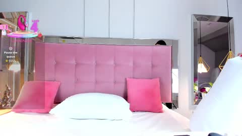 AHINOA online show from 10.03.25