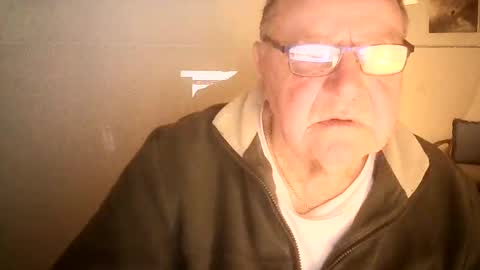 Snapshot of ahmole chatting on 12.12.24 Ole online show from 12.12.24