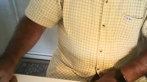 Snapshot of ahmole chatting on 10.09.25 Ole online show from 10.09.25