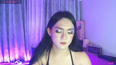 Snapshot of ahmrigrande chatting on 02.15.25 Ahmri online show from 02.15.25