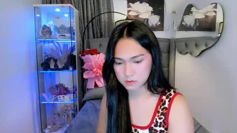 Snapshot of ahmrigrande chatting on 11.21.25 Ahmri online show from 11.21.25