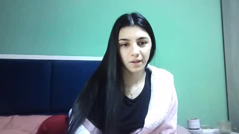 Selena online show from 12.30.24