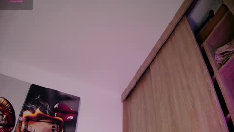 Aida  online show from 09.27.25