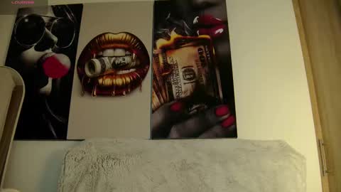 Aida  online show from 10.18.25