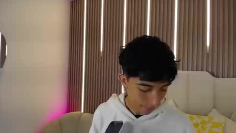 Snapshot of aiden_rivers_ chatting on 02.20.26 Aiden online show from 02.20.26