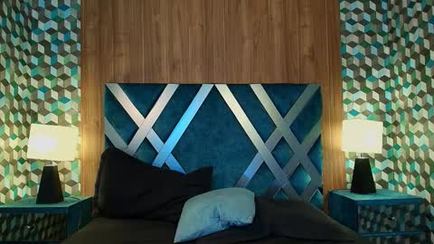 Snapshot of aiden_royce chatting on 10.15.25 aiden_royce online show from 10.15.25