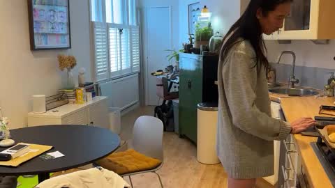 Spicyla online show from 01.28.25