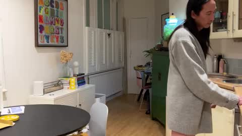 Spicyla online show from 01.30.25