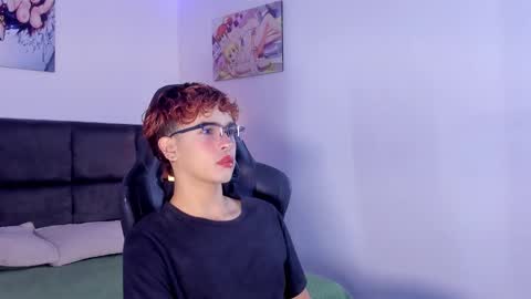 Aiden  online show from 09.17.25