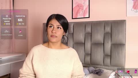 Snapshot of aiilynn_1 chatting on 11.06.25 Ailyn online show from 11.06.25