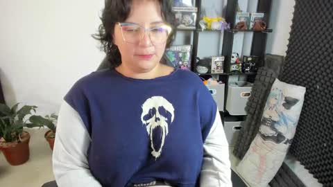 Catalina online show from 03.06.25